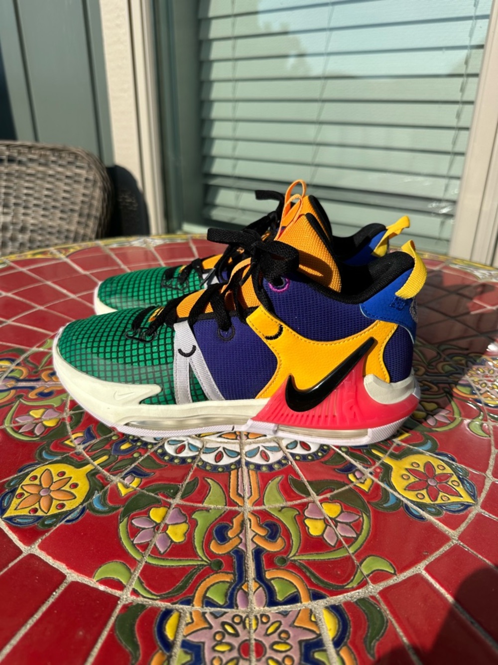 Nike LeBron Witness 7 GS “Multi-Color” Basketball Shoes – Youth Size 6Y